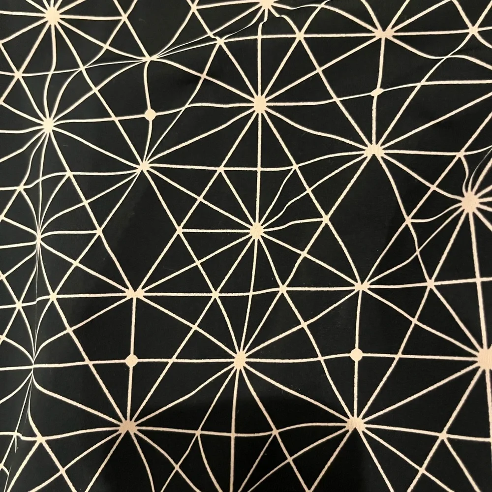 Leggings Size 8 - Picture 3 of 4